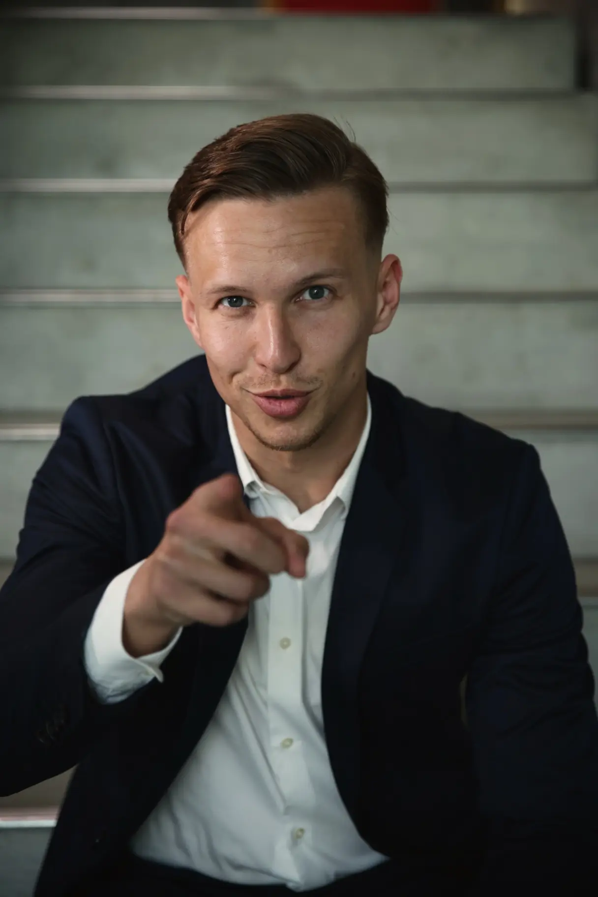 Alexander Eirich im Beratungsgespräch zum Energiesystem